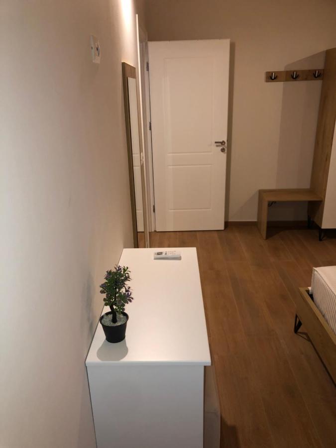 Amazing Familiar Apartments And Rooms Saranda Extérieur photo