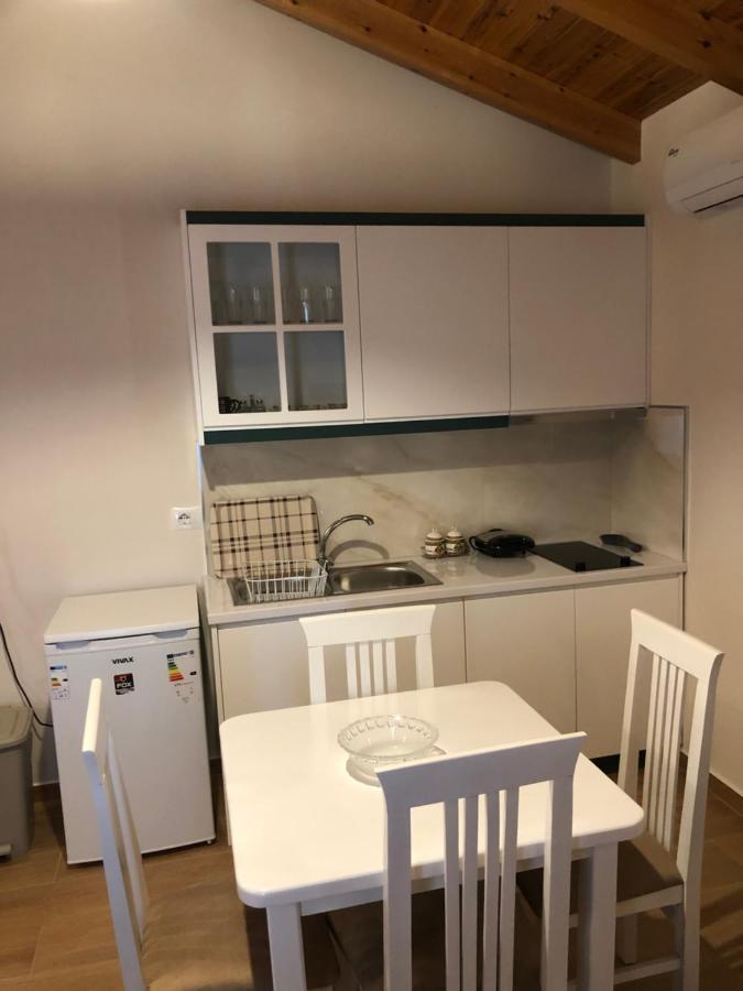 Amazing Familiar Apartments And Rooms Saranda Extérieur photo