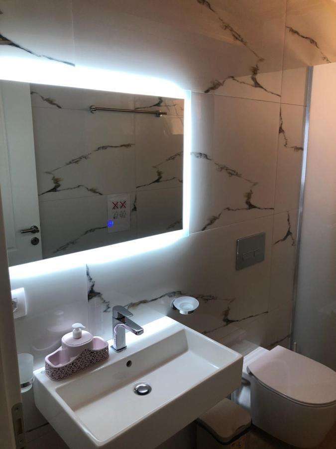 Amazing Familiar Apartments And Rooms Saranda Extérieur photo