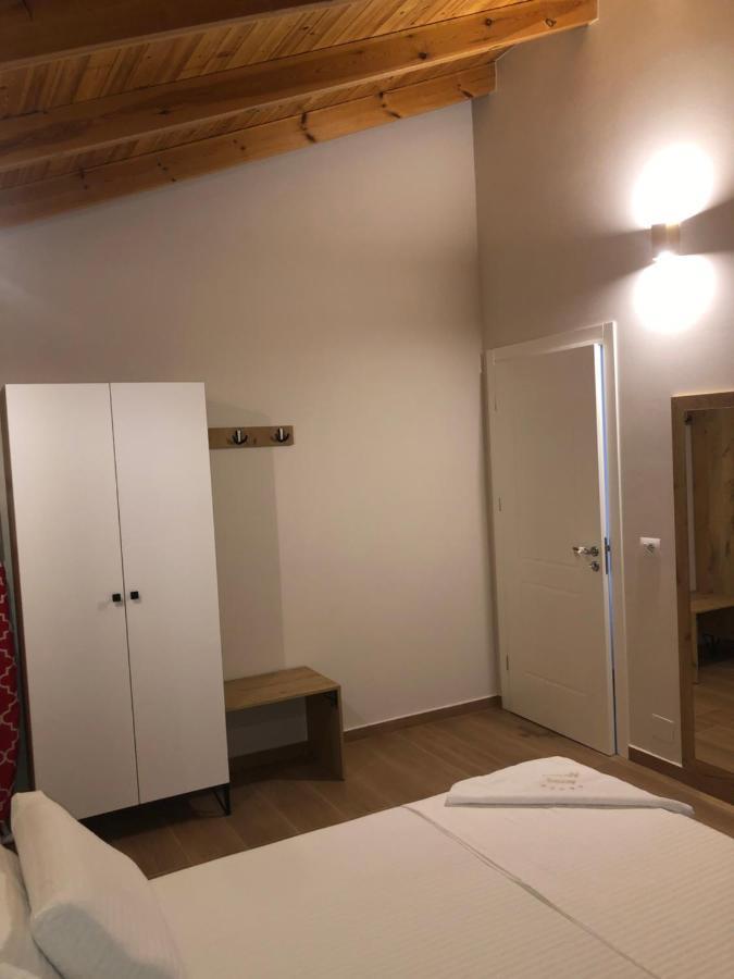 Amazing Familiar Apartments And Rooms Saranda Extérieur photo