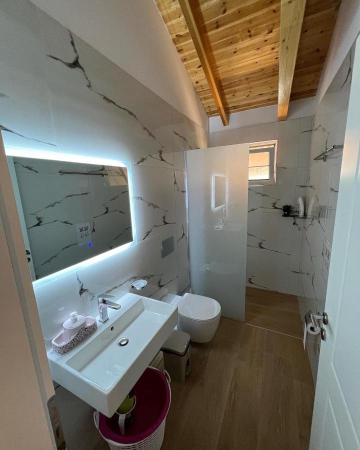 Amazing Familiar Apartments And Rooms Saranda Extérieur photo