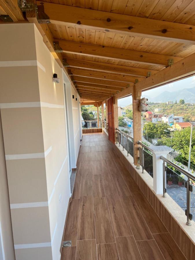 Amazing Familiar Apartments And Rooms Saranda Extérieur photo