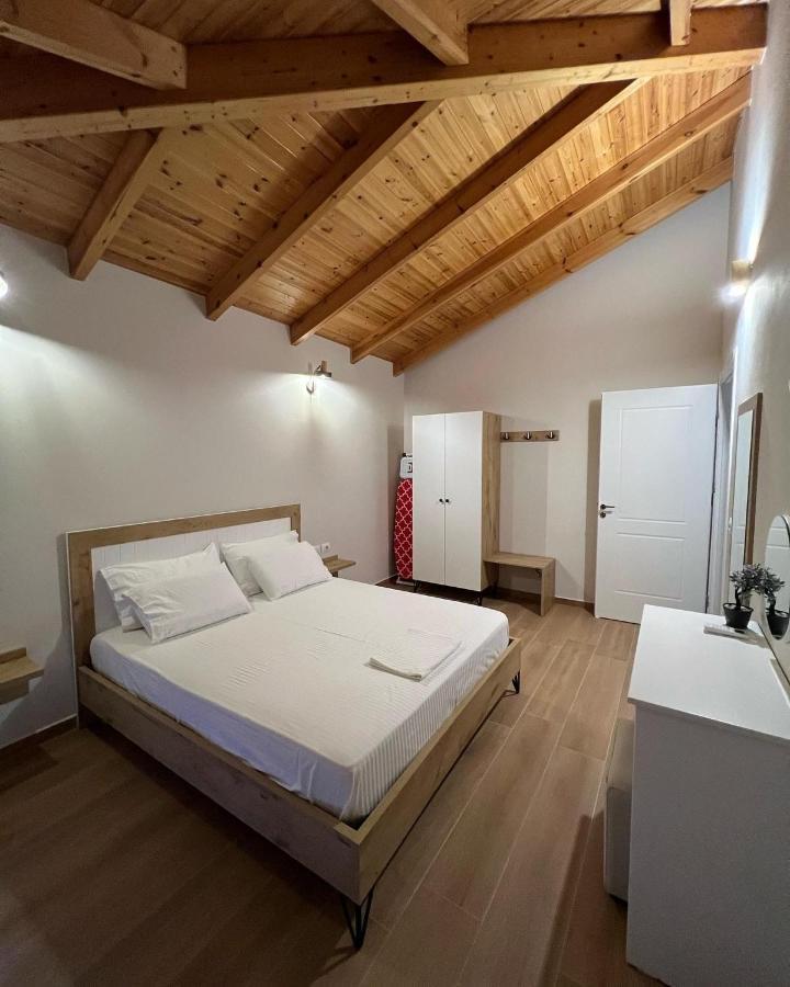 Amazing Familiar Apartments And Rooms Saranda Extérieur photo