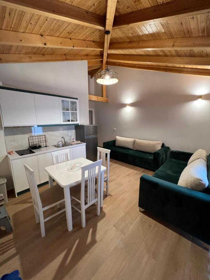 Amazing Familiar Apartments And Rooms Saranda Extérieur photo