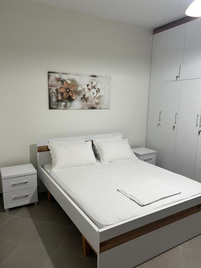 Amazing Familiar Apartments And Rooms Saranda Extérieur photo