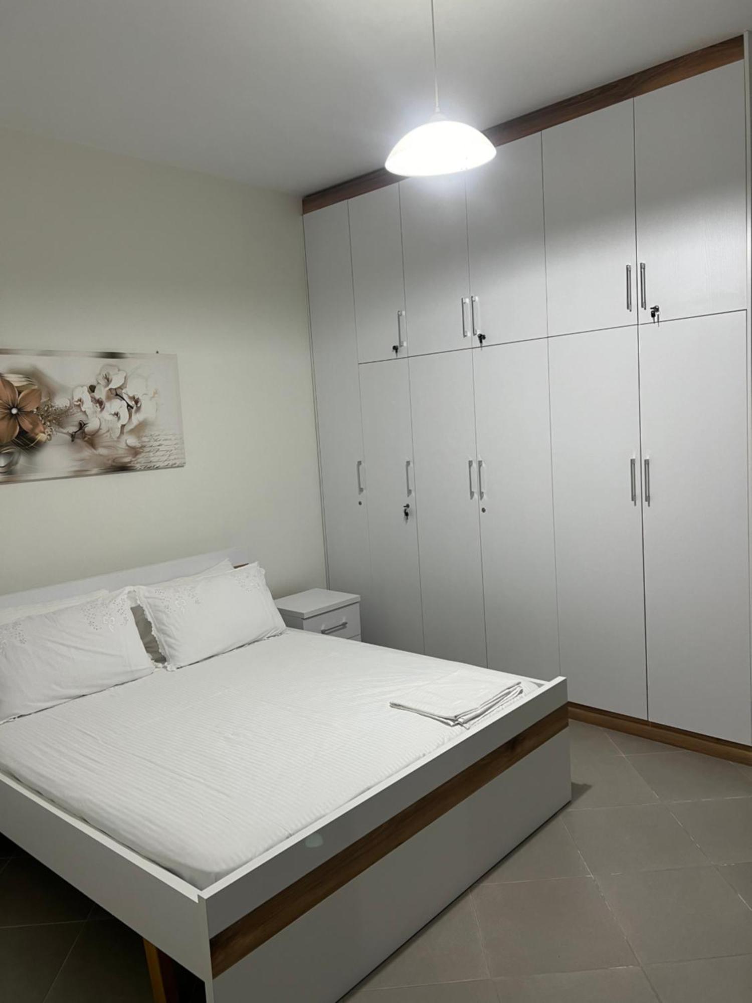 Amazing Familiar Apartments And Rooms Saranda Extérieur photo