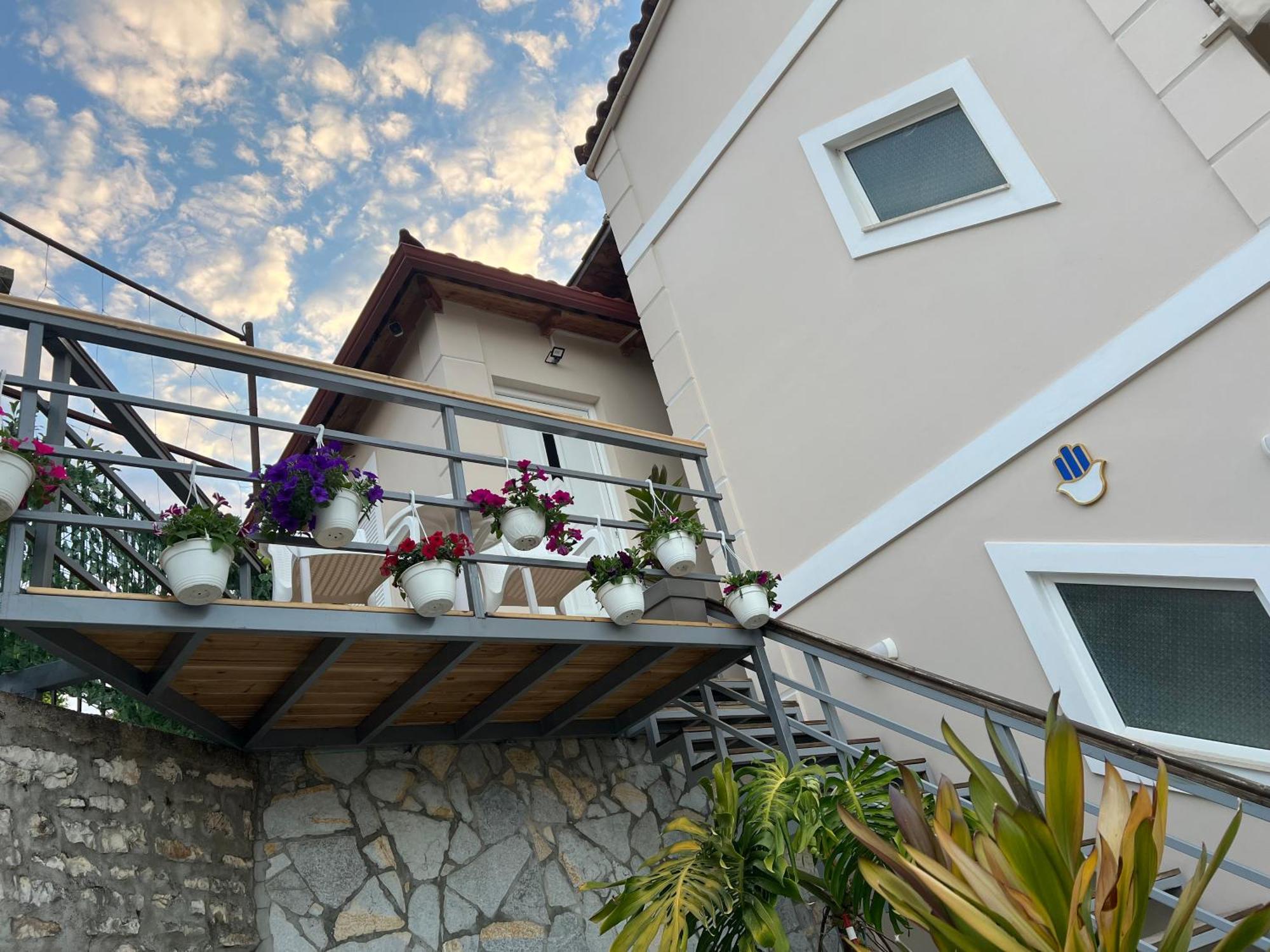 Amazing Familiar Apartments And Rooms Saranda Extérieur photo
